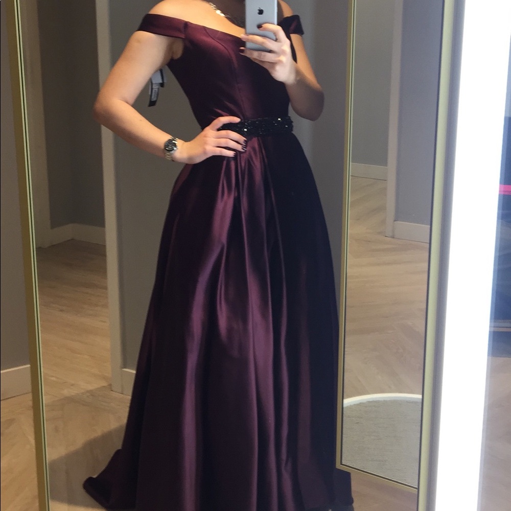 Betsy and Adam Dress Off-the-Shoulder Satin Gown